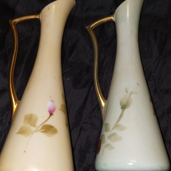 2 Vintage Lefton hand painted, Mini Pitchers - Picture 2 of 2